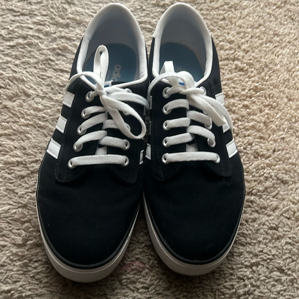 Adidas Kiel Size 11